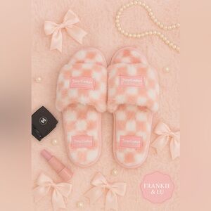 Juicy Couture Pink Fuzzy Check Slide Slippers NWT | Size 6.5–7.5
